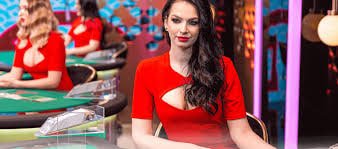 prediction အွန်လိုင်း ကတ်ဂိမ်းများ — Baccarat Poker Teen Patti မြန်မာ ကစားသမားများ MMK ဖြင့် ကစားနေမှု